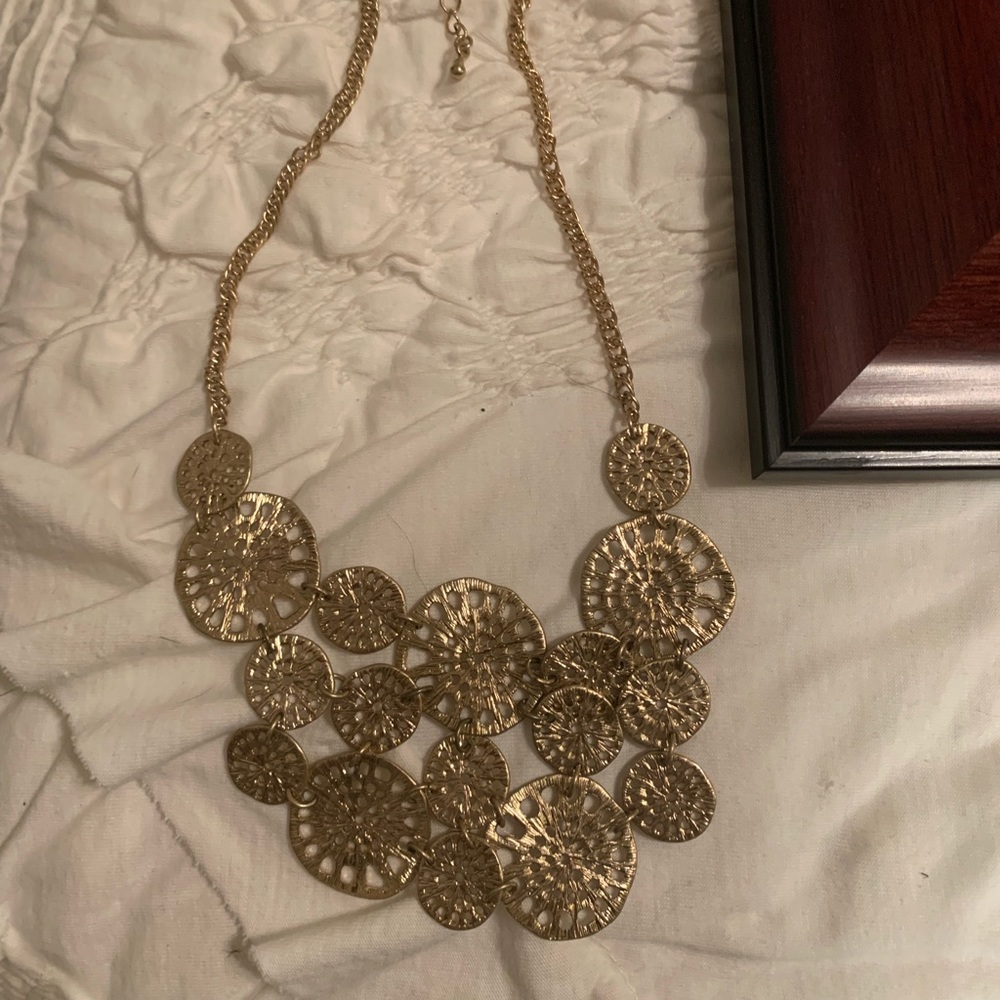 Francesca’s gold necklace